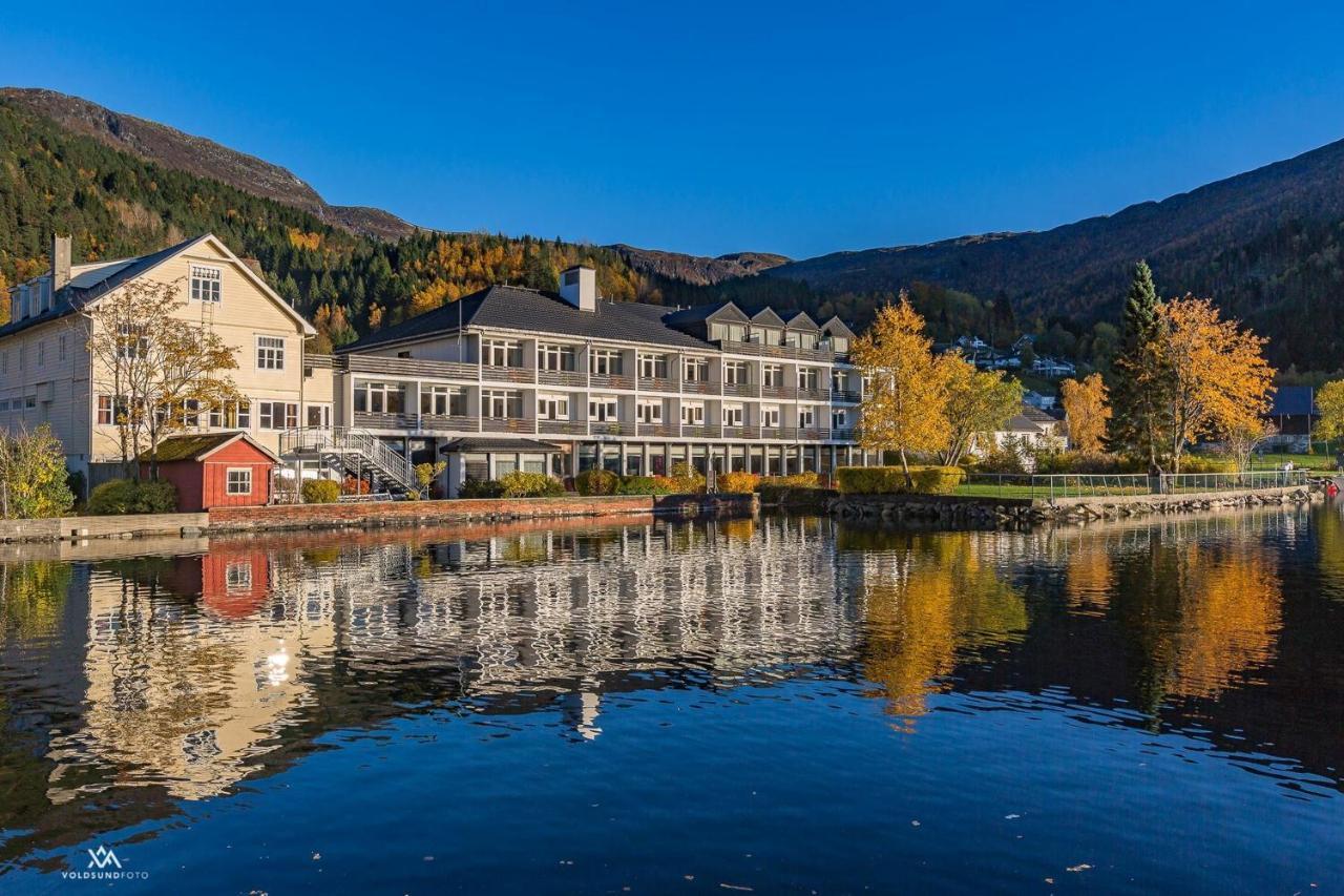 Havila Hotel Raftevold Hornindal Exterior photo